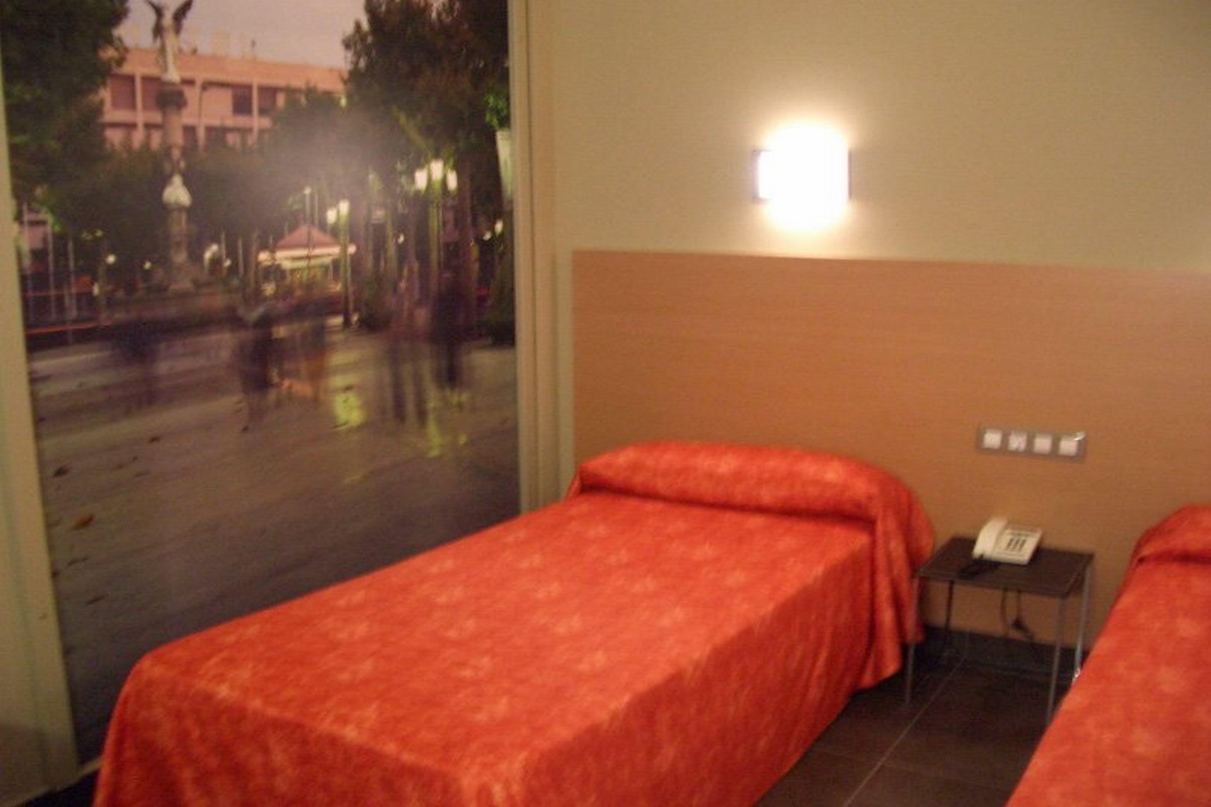 Hotel Sercotel Pere III El Gran Vilafranca del Penedès Exterior foto