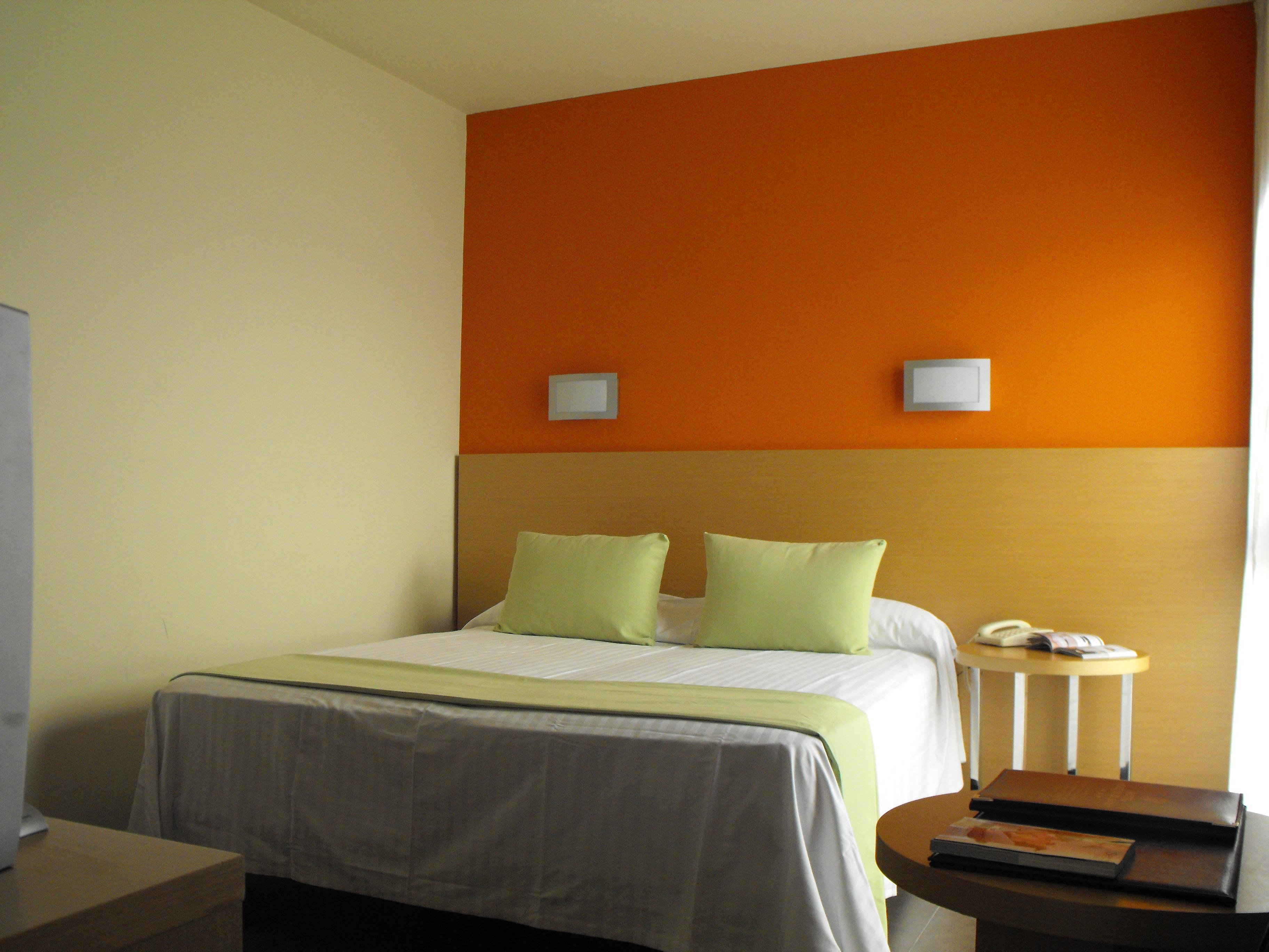 Hotel Sercotel Pere III El Gran Vilafranca del Penedès Exterior foto