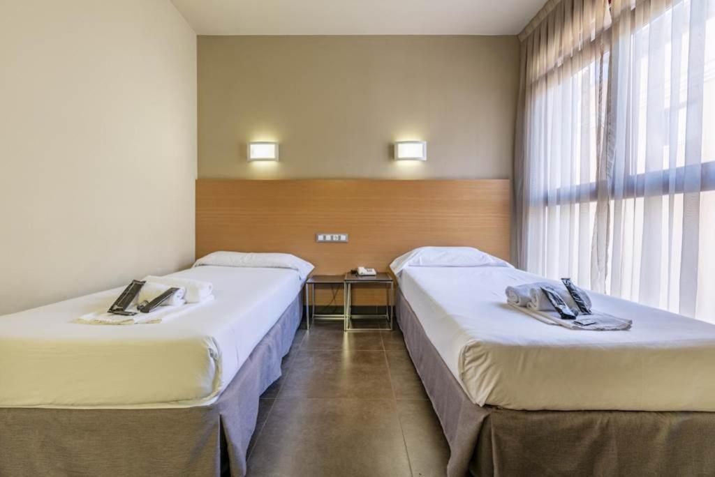 Hotel Sercotel Pere III El Gran Vilafranca del Penedès Exterior foto